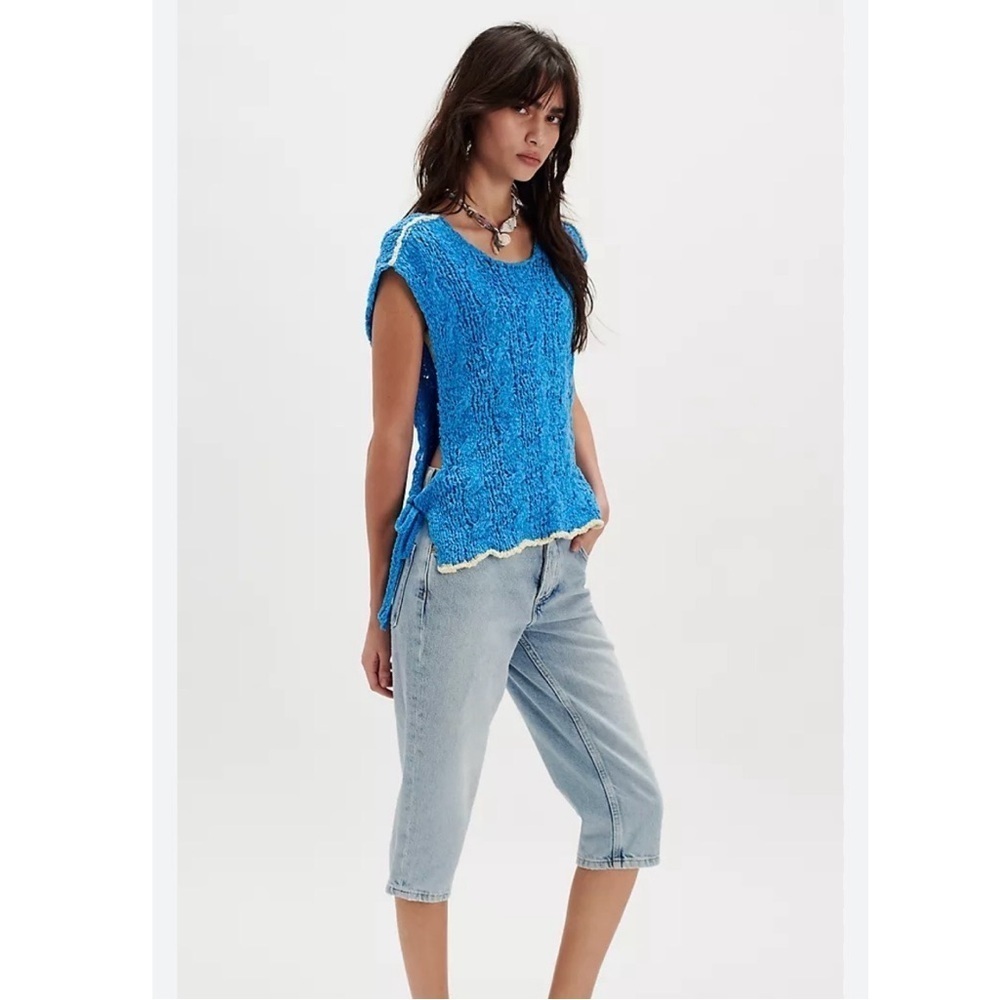 Free People Vibrant Blue Knit Top size S NWT